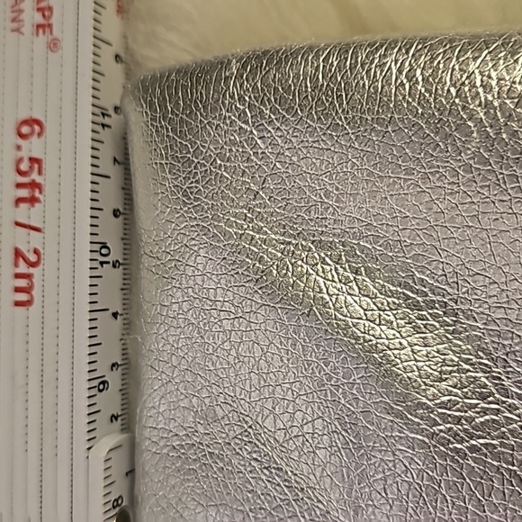Victoria's Secret silver tone vegan leather bag pouch zippered 10x11 inches - Picture 8 of 8